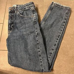 BDG Mom jeans
